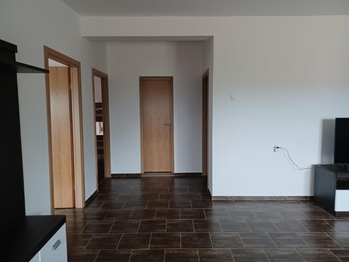Apartman Milanko Muskovci Esterno foto