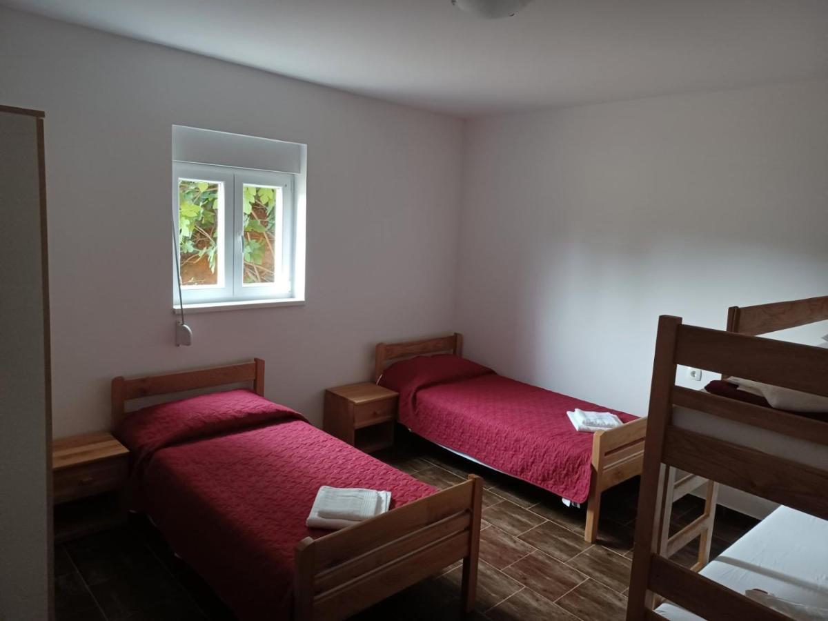 Apartman Milanko Muskovci Esterno foto